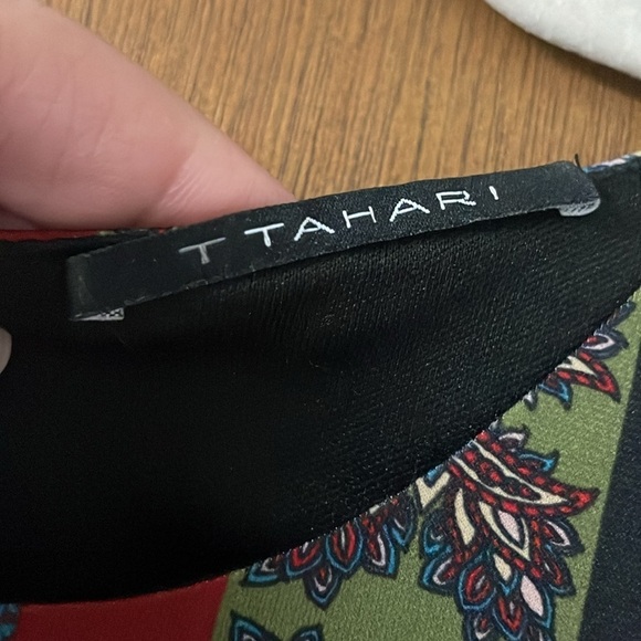 T Tahari boho lace up sides dress - Picture 4 of 6